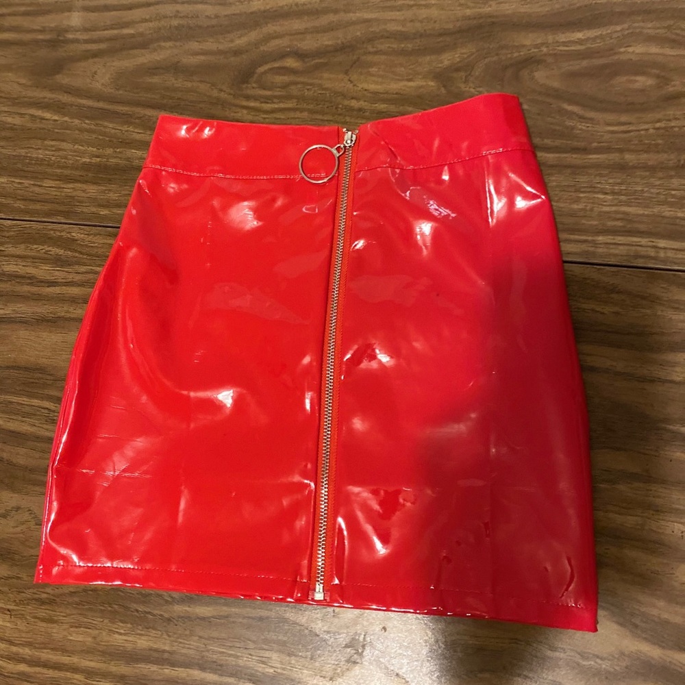 Red skirt